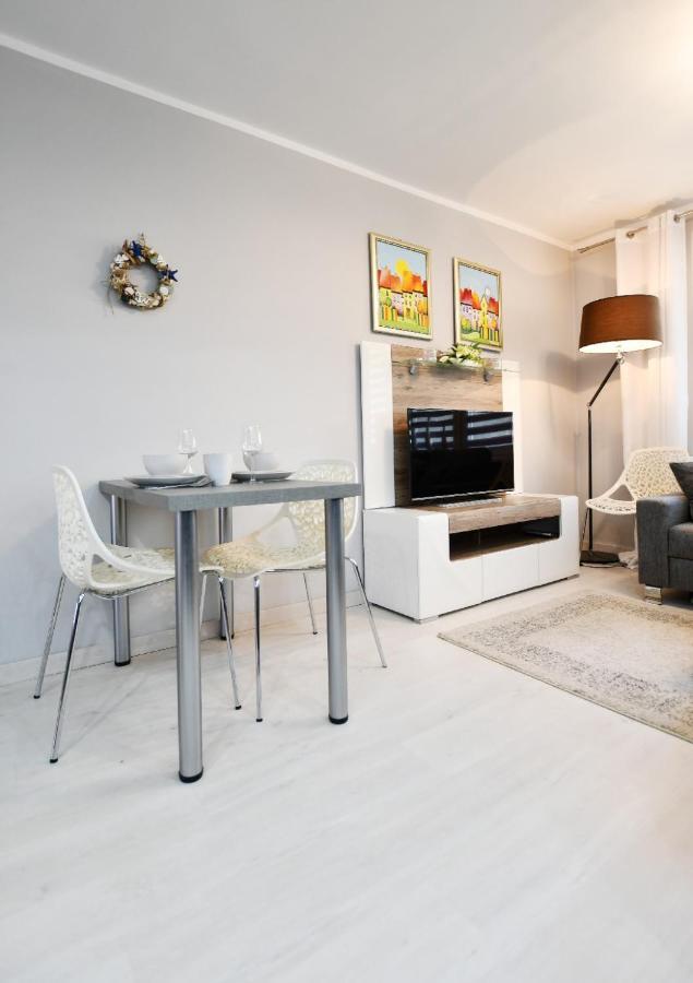 Apartament Dworcowa Lejlighed Kołobrzeg Eksteriør billede